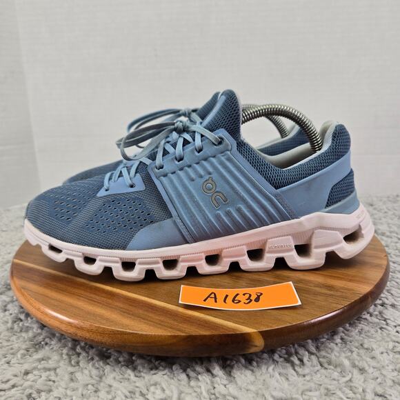 On Running Shoes - On Cloudswift Blue White Lace Up Athletic Trainer Gym Running Shoes Womens 10